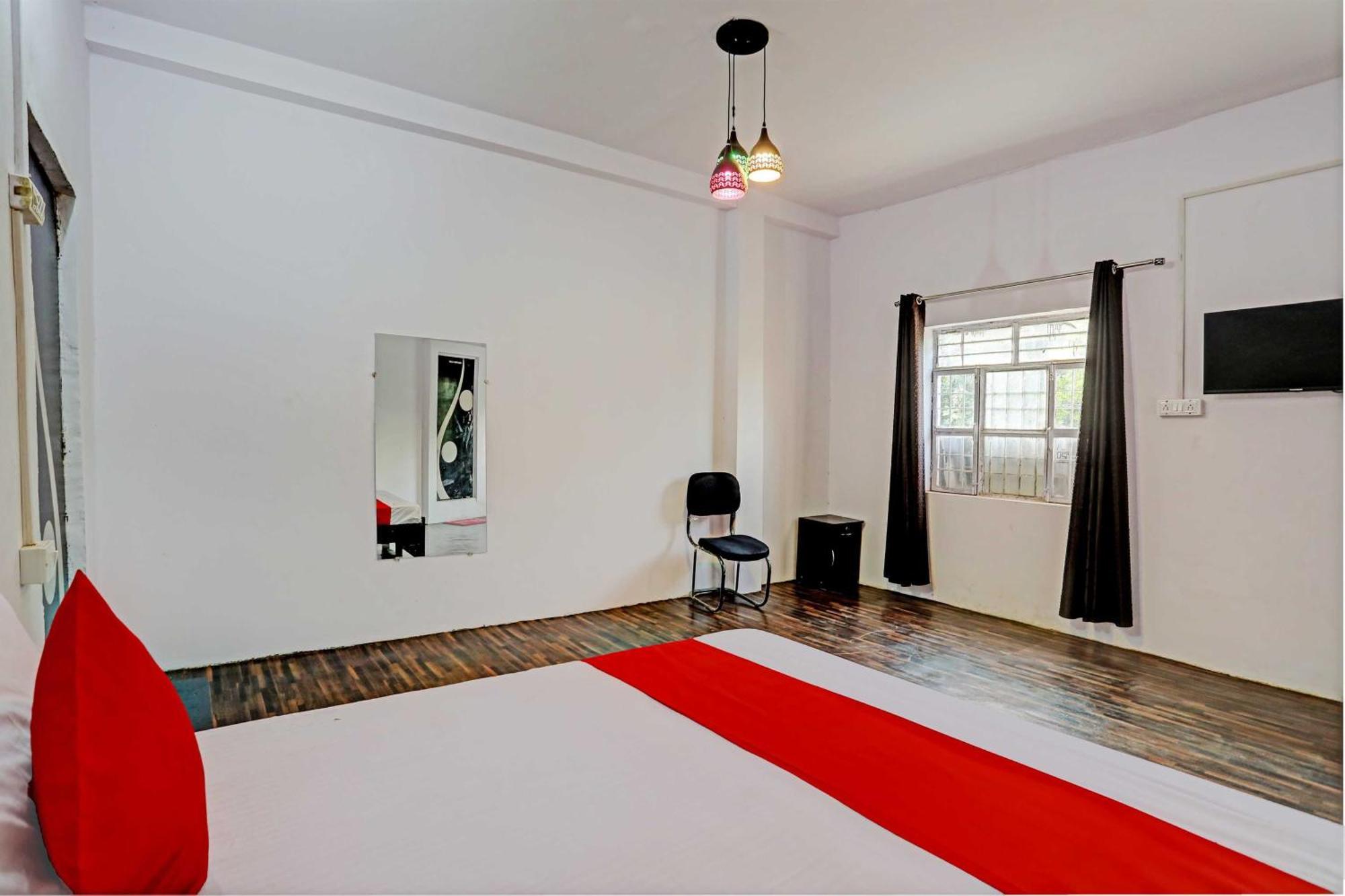 Hotel O Samrat กาเซียบัด ภายนอก รูปภาพ